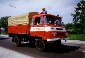 LF8 auf Fahrgestell Robur LO 2000 (70 PS, Hubraum 3.345 ccm) 1983 - 2000