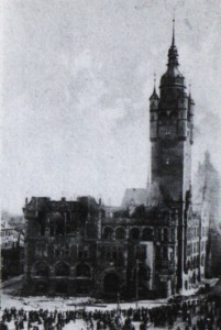 Brand des Rathauses zu Dessau in der Nacht vom 2. bis zum 3. April 1910